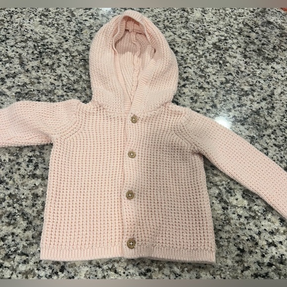 Carter’s Baby Girl Crochet Sweater in Light Pink Size 9 Months So Precious 💕 - Picture 4 of 12